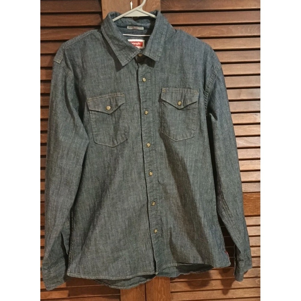 Wrangler Denim Shirt Men's Size Large Indigo Blue Long Sleeve Pearl Snap Western